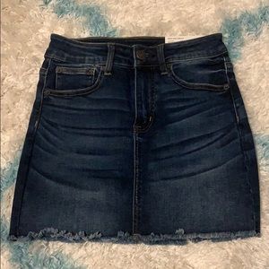 BRAND NEW American Eagle jean skirt